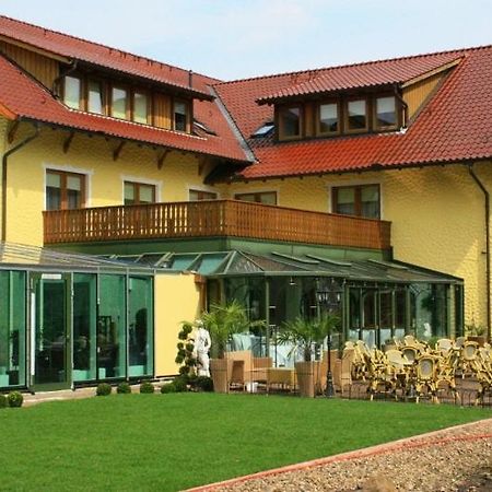 Отель Bayerisches Landhaus Билефельд Экстерьер фото